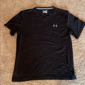 Under Armor black athletic t-shirt